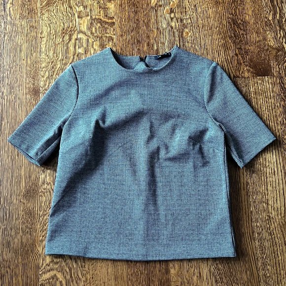 RW Cropped Top in black/white  Size Small - Picture 1 of 5